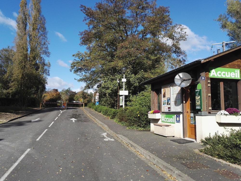 Camping De Bourges Zewnętrze zdjęcie